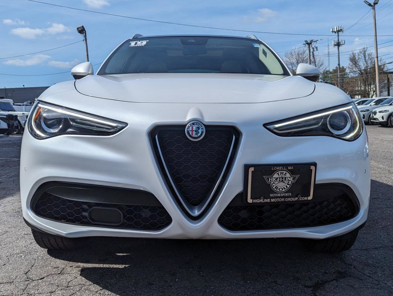 Used 2019 Alfa Romeo Stelvio Ti Lusso w/ Quick Order Package 22X Lusso AWD/4WD image 4