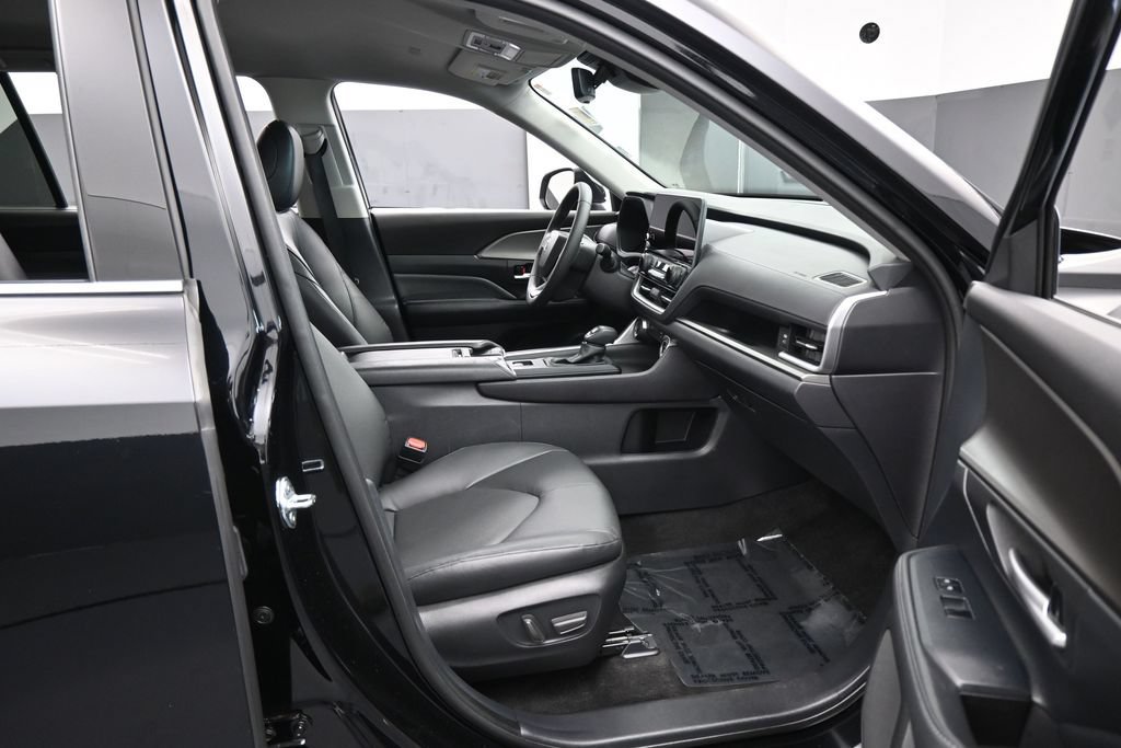Used 2024 Toyota Grand Highlander FWD image 44