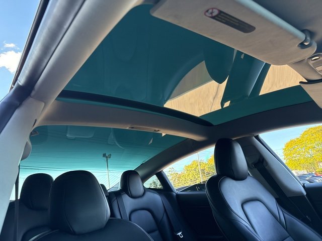 Used 2020 Tesla Model 3 Long Range image 8