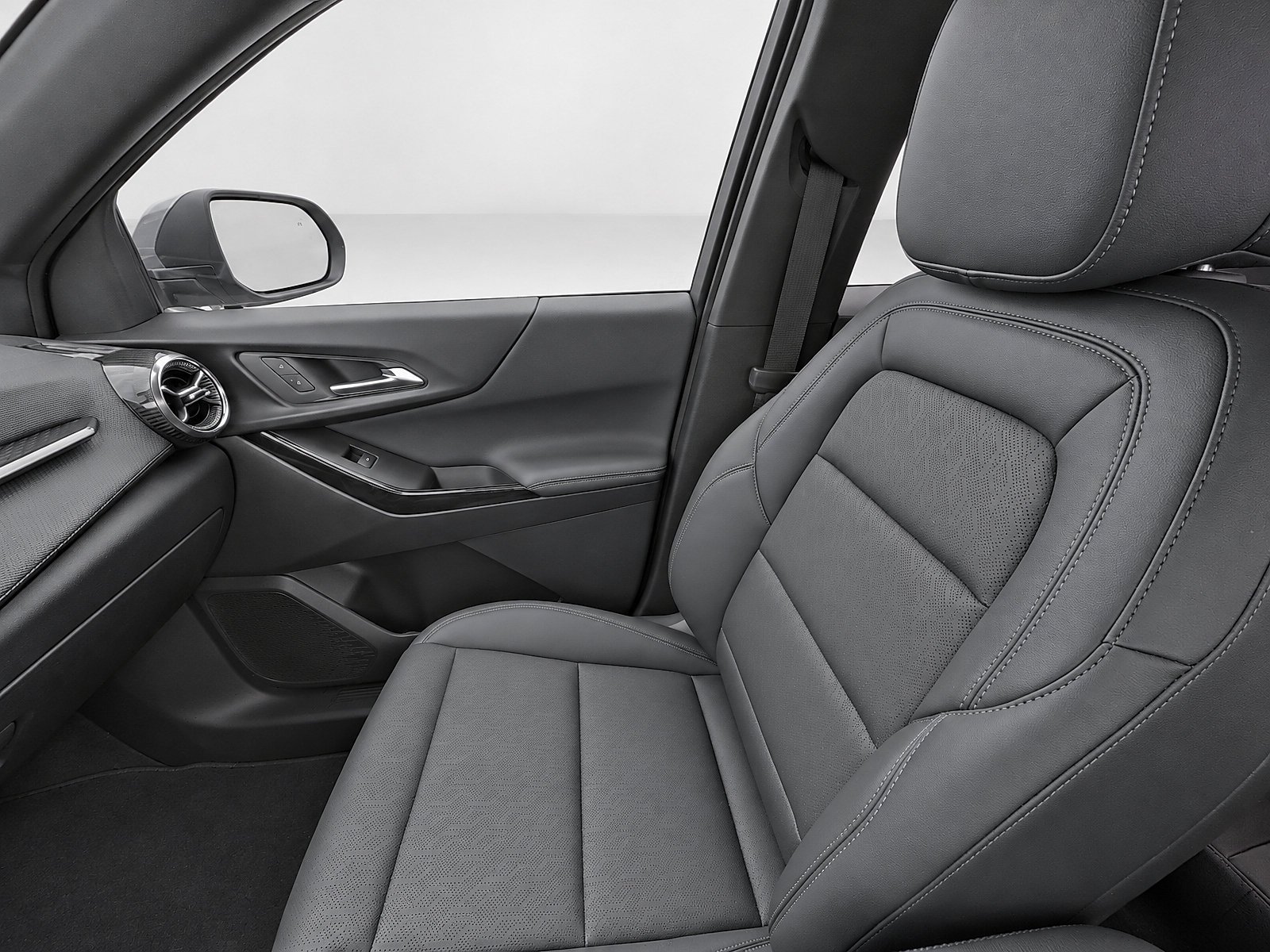 New 2027 Chevrolet Equinox LT w/ LPO, Floor Liner Package FWD image 18