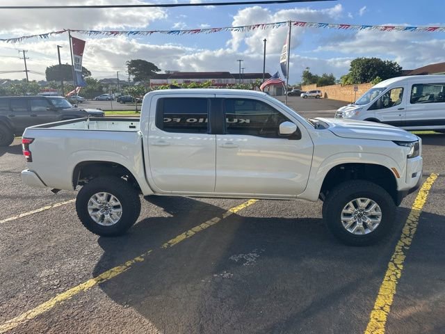 Used 2024 Nissan Frontier SV image 4