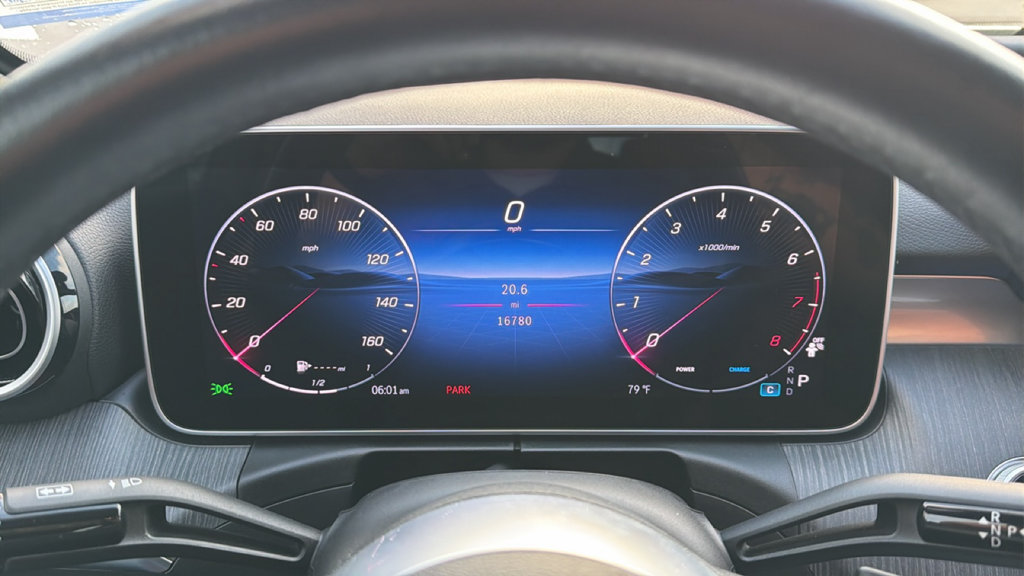 Used 2025 Mercedes-Benz C 300 Sedan image 17