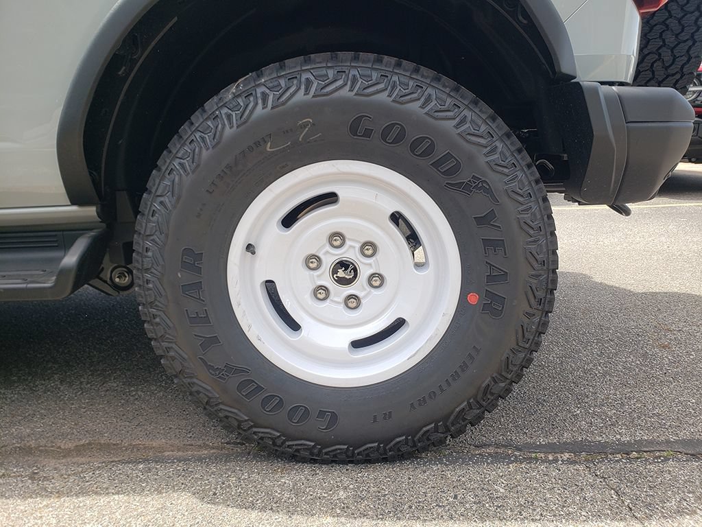 New 2026 Ford Bronco Heritage Edition AWD/4WD image 15