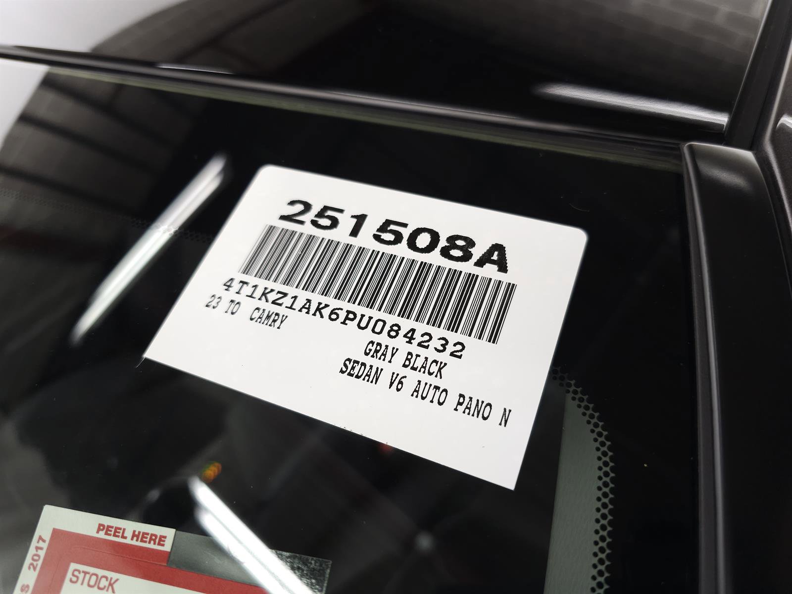 Used 2023 Toyota Camry XSE w/ Navigation Package image 31