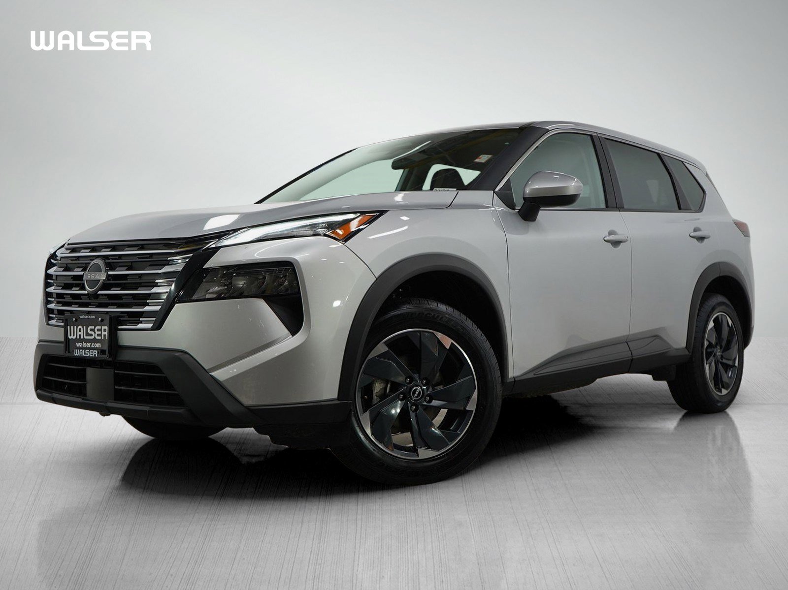 Used 2024 Nissan Rogue SV