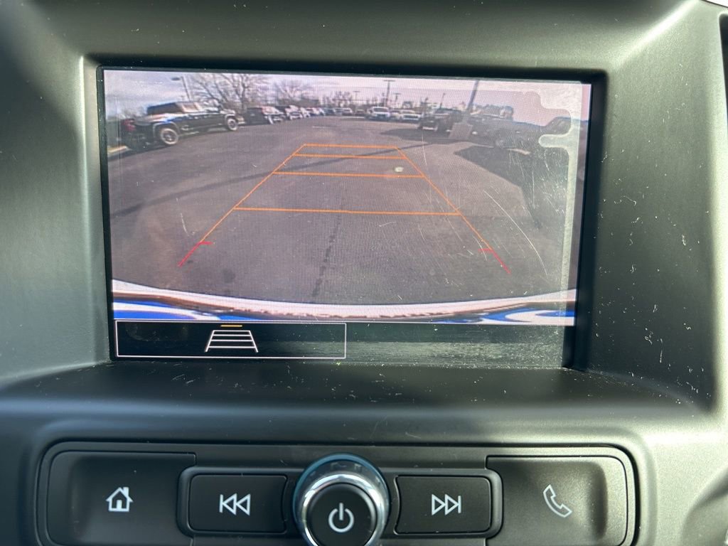 Used 2022 GMC Terrain SLE w/ Driver Convenience Package image 11