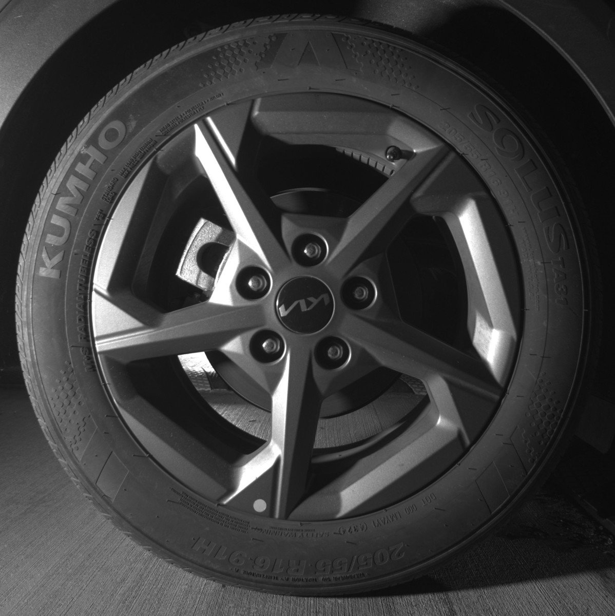 Used 2025 Kia K4 LXS image 15