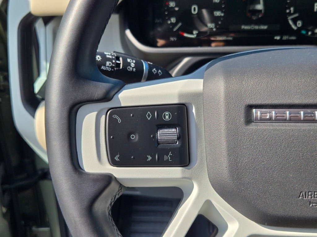 Used 2024 Land Rover Defender 130 S AWD/4WD image 33