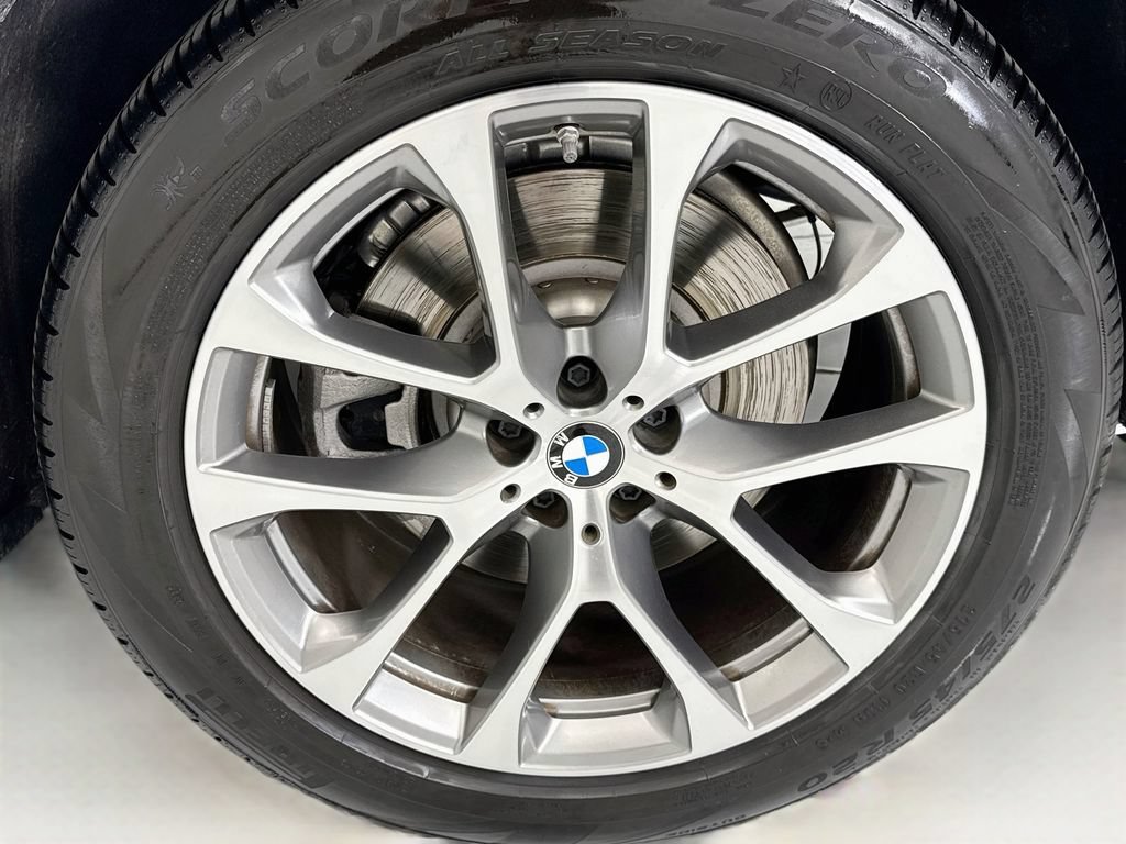 Certified 2026 BMW X5 xDrive50e w/ Climate Comfort Package AWD/4WD image 30