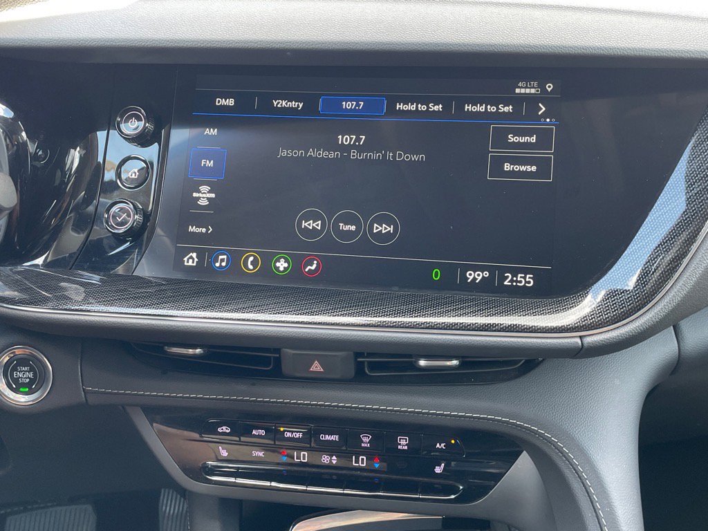 Used 2023 Buick Envision Preferred image 18