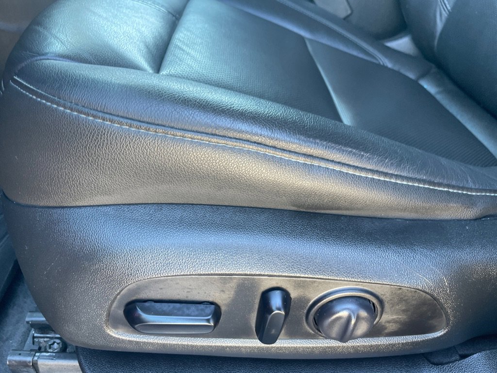 Used 2019 Chevrolet Blazer LT w/ Sound & Technology Package image 16