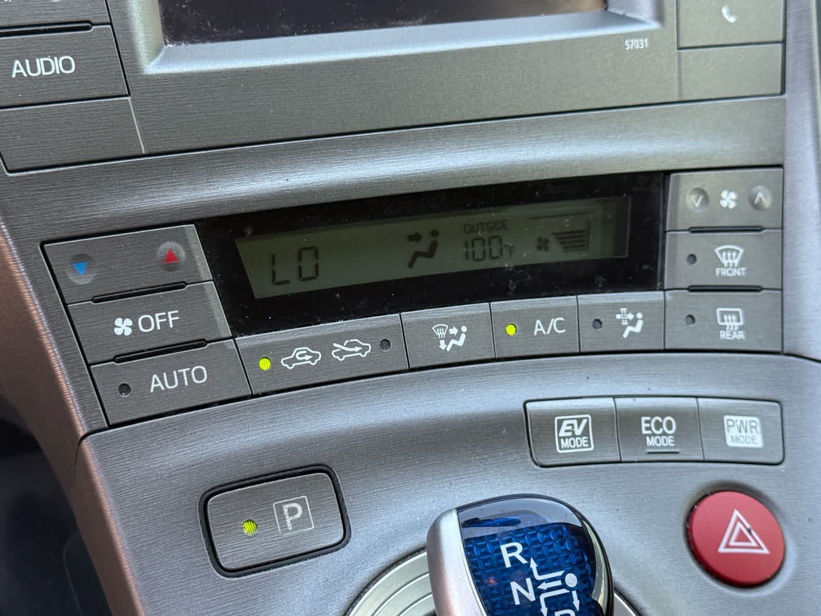 Used 2015 Toyota Prius Two FWD image 21