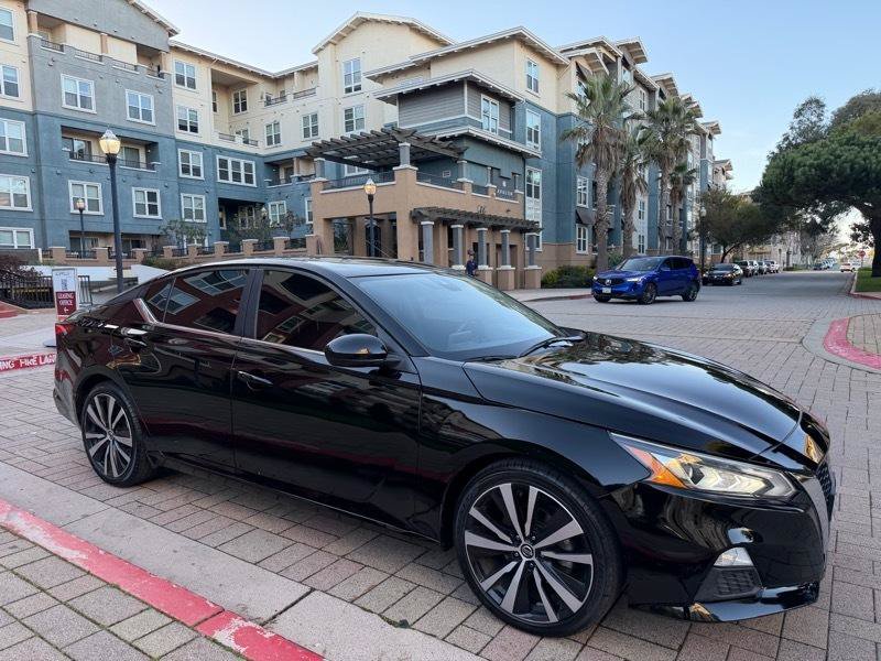 Used 2021 Nissan Altima 2.5 SR FWD image 21