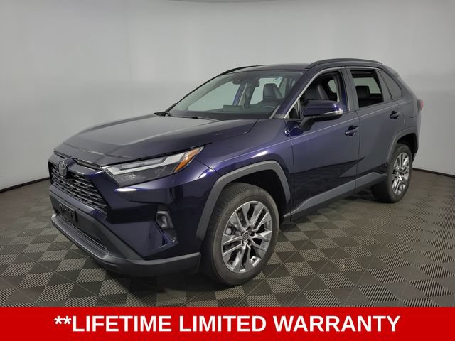 Used 2023 Toyota RAV4 XLE Premium FWD image 3