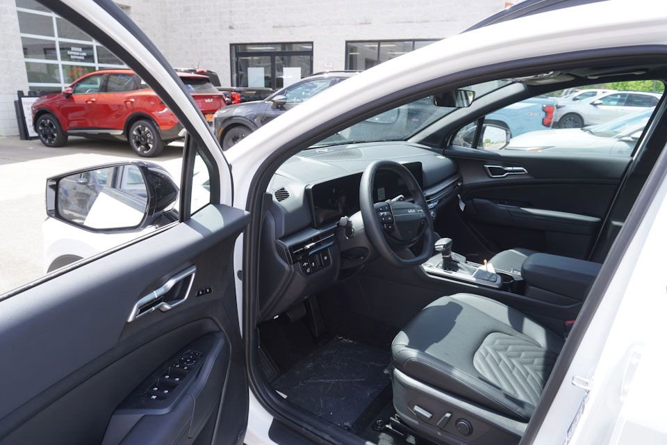 New 2026 Kia Sportage X-Line w/ X-Line Technology Package image 10