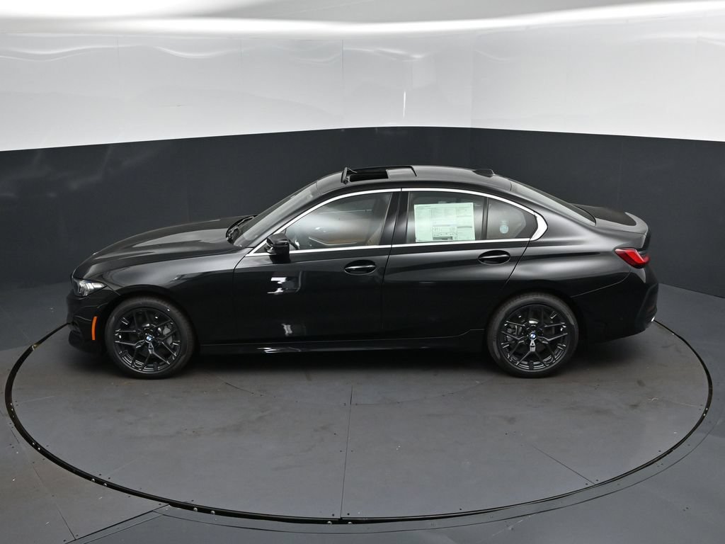 New 2026 BMW 330i Sedan w/ Premium Package RWD image 32