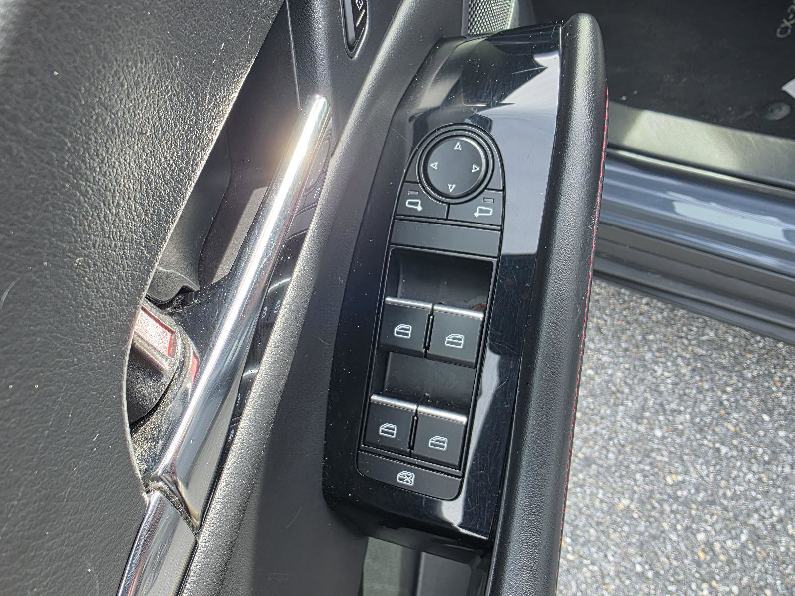 Used 2024 MAZDA CX-30 AWD 2.5 S w/ Preferred Package image 10