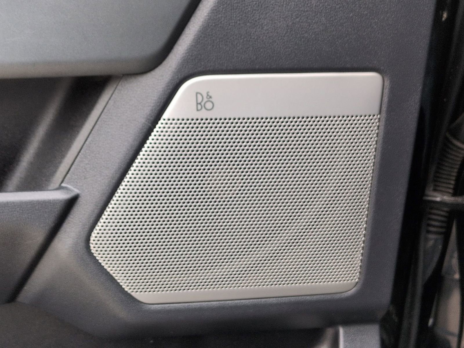 Used 2023 Ford F250 Lariat w/ Lariat Ultimate Package image 38