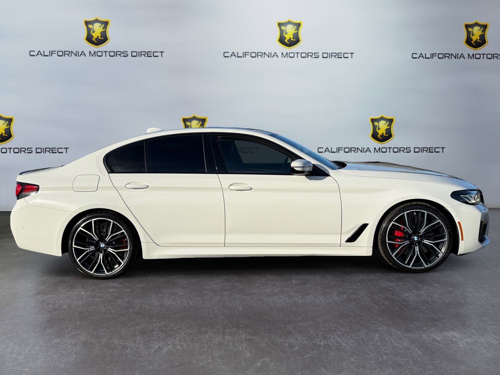 Used 2023 BMW 540i w/ M Sport Package image 6
