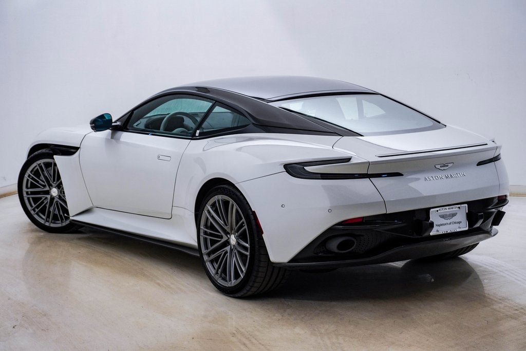Used 2024 Aston Martin DB12 Coupe image 10