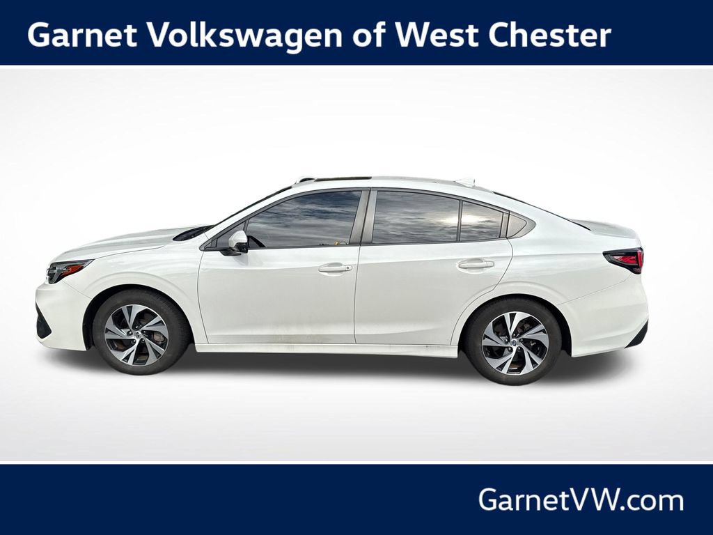 Used 2024 Subaru Legacy Premium AWD/4WD image 2