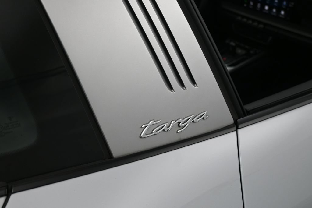 Used 2026 Porsche 911 Targa 4S AWD/4WD image 29