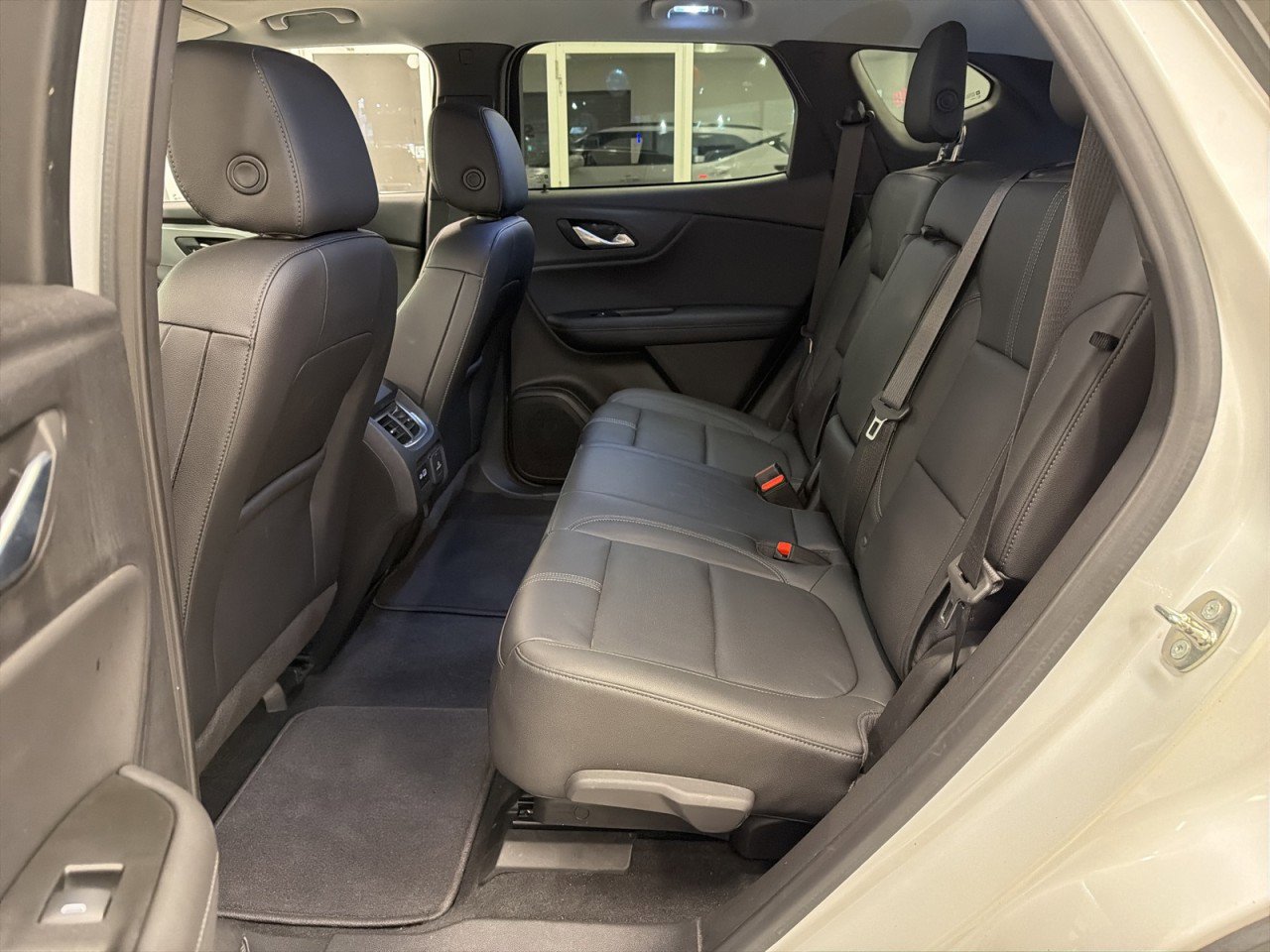 Used 2020 Chevrolet Blazer LT w/ Sound & Technology Package image 34