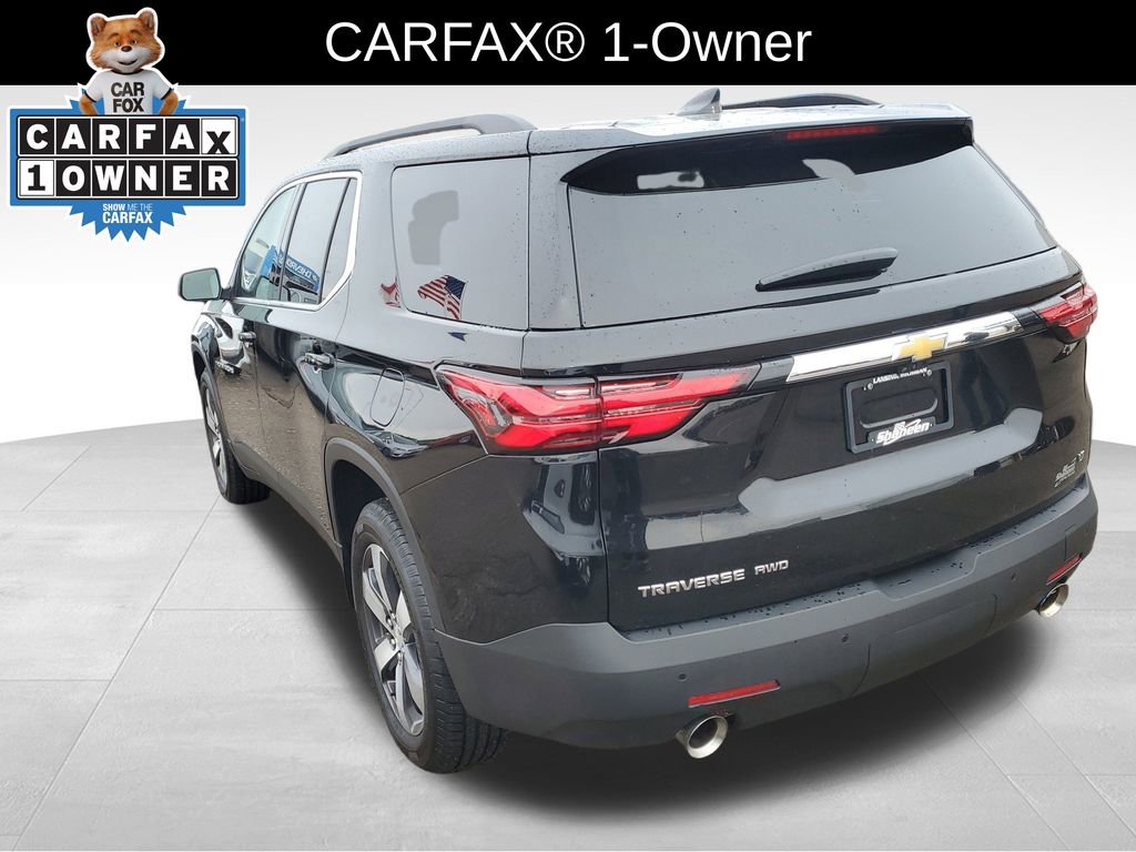 Used 2022 Chevrolet Traverse LT w/ LT Premium Package image 4
