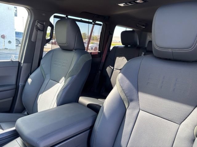 Used 2024 Lexus GX 550 AWD/4WD image 24