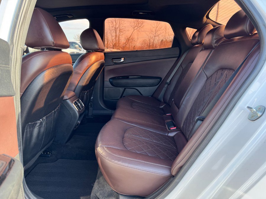 Used 2019 Kia Optima SX FWD image 16