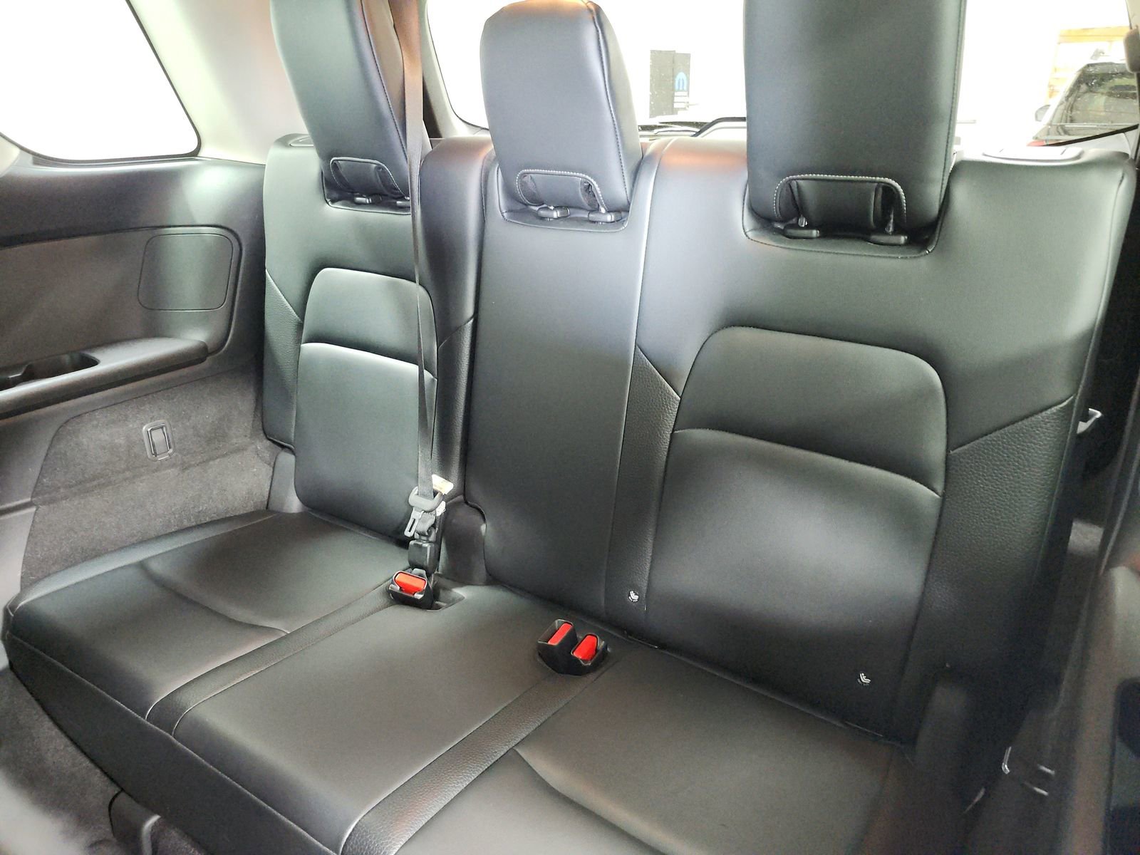 Used 2022 Nissan Pathfinder SL w/ Lighting Package (N92) image 35