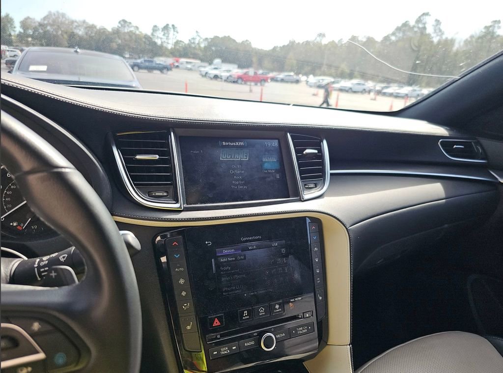 Used 2023 INFINITI QX55 Luxe w/ Cargo Package image 8