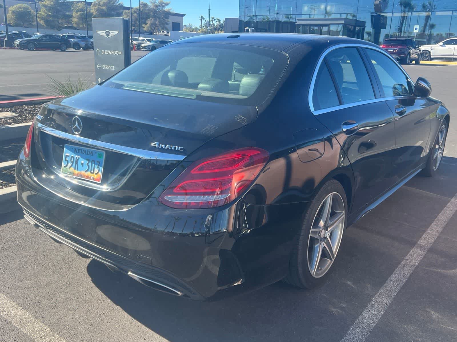 Used 2015 Mercedes-Benz C 300 4MATIC Sedan image 4