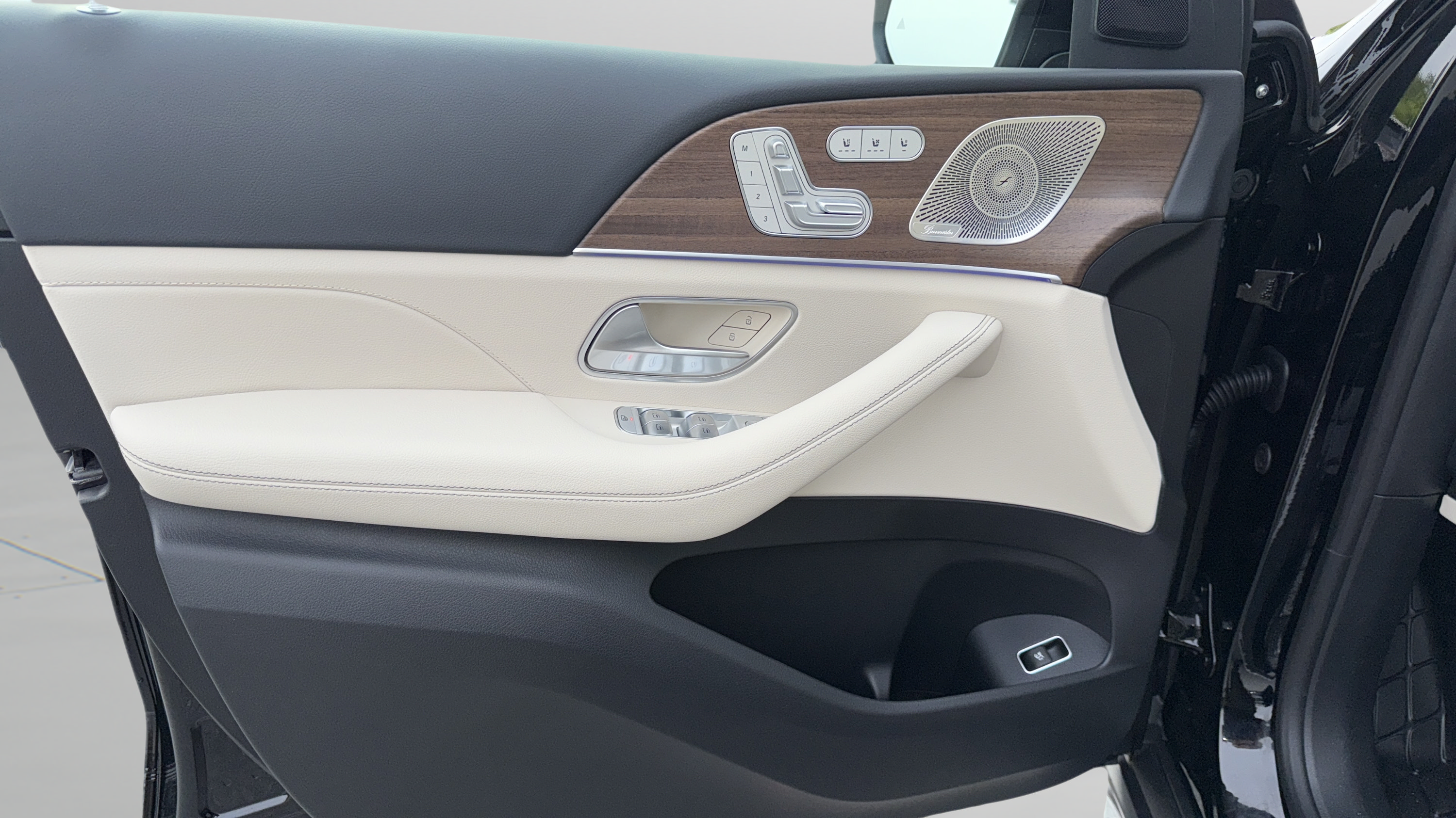 Certified 2026 Mercedes-Benz GLS 450 4MATIC image 13
