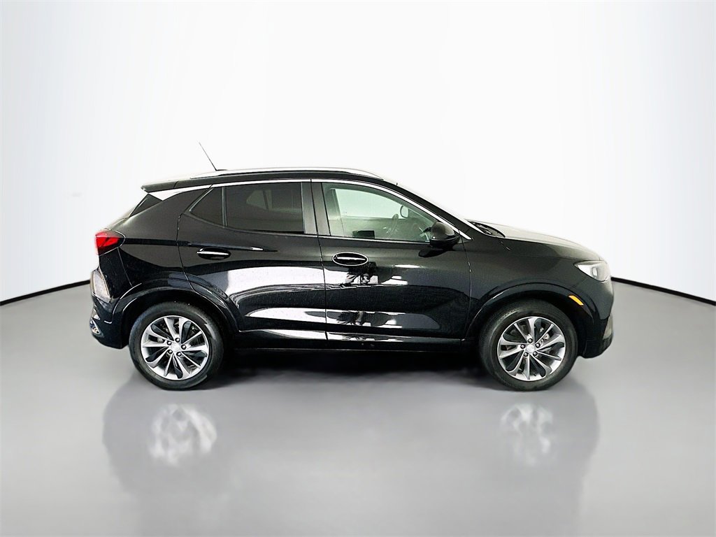 Used 2023 Buick Encore GX Select w/ Sport Touring Package image 8