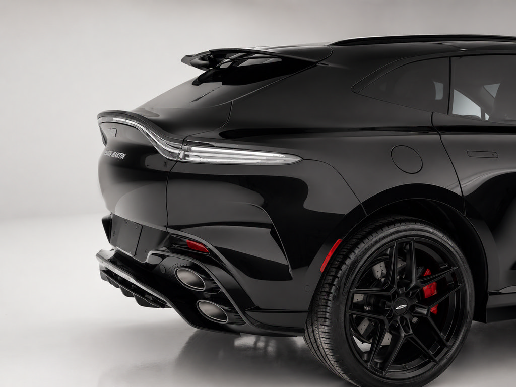 New 2026 Aston Martin DBX 707 AWD/4WD image 11