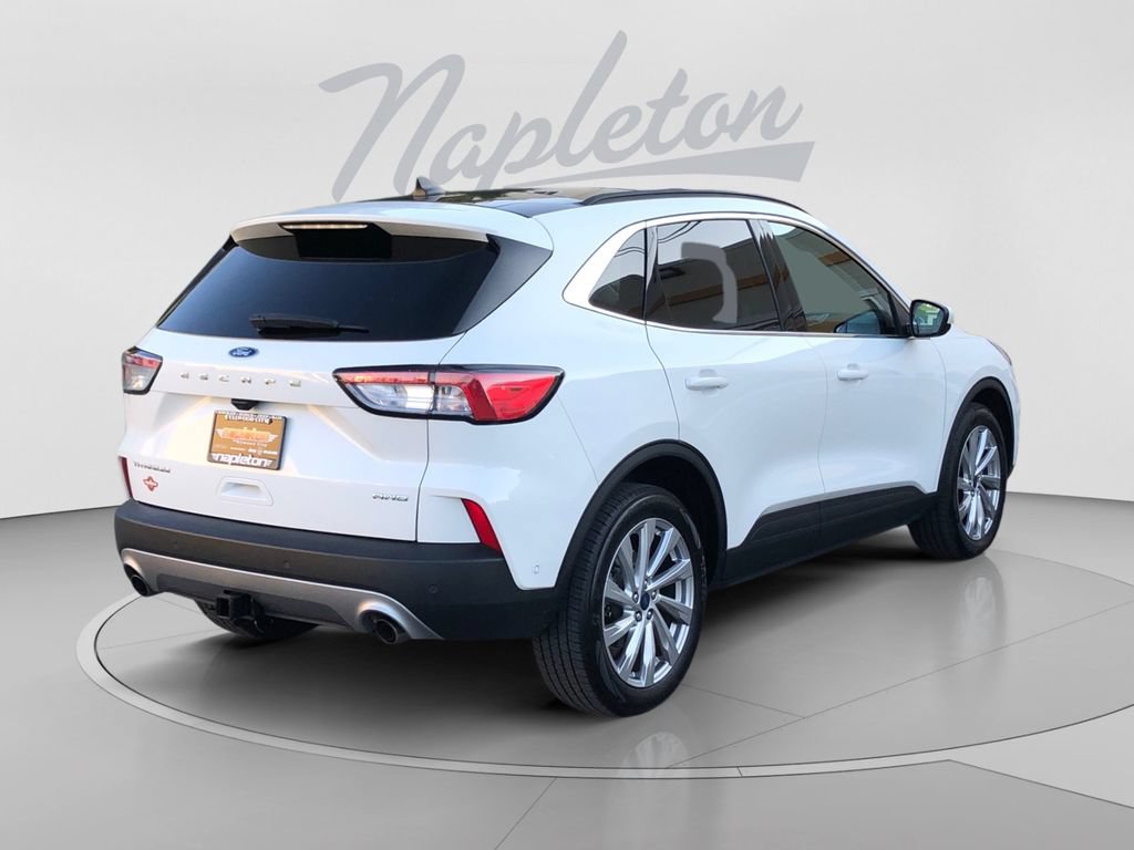 Used 2021 Ford Escape Titanium w/ Titanium Elite Package AWD/4WD image 6