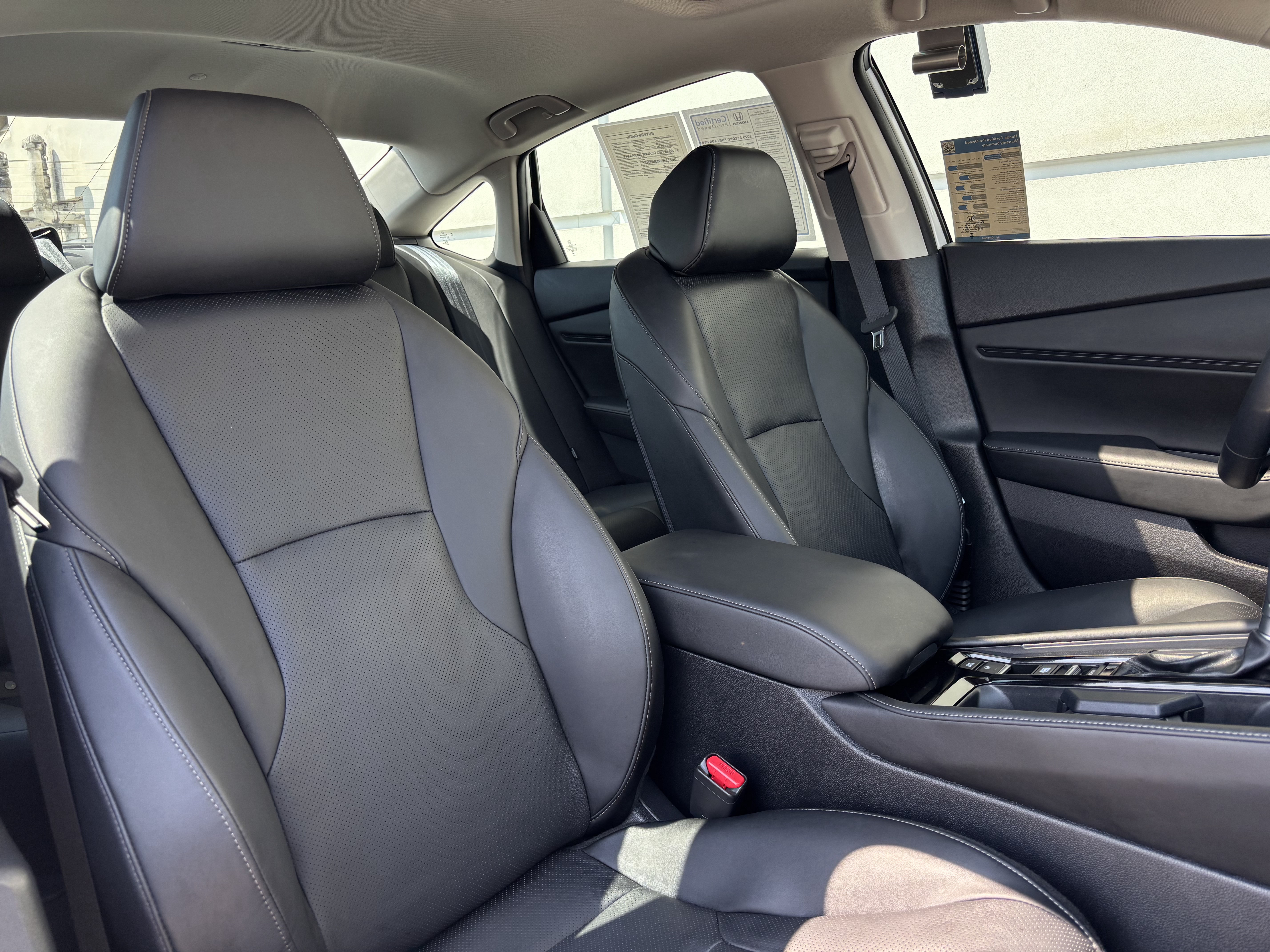 Certified 2025 Honda Accord Touring image 38