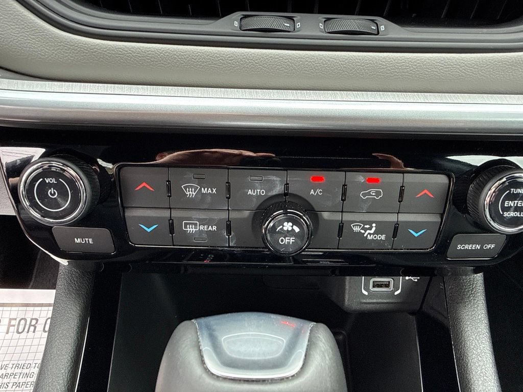 New 2026 Jeep Compass Limited AWD/4WD image 31