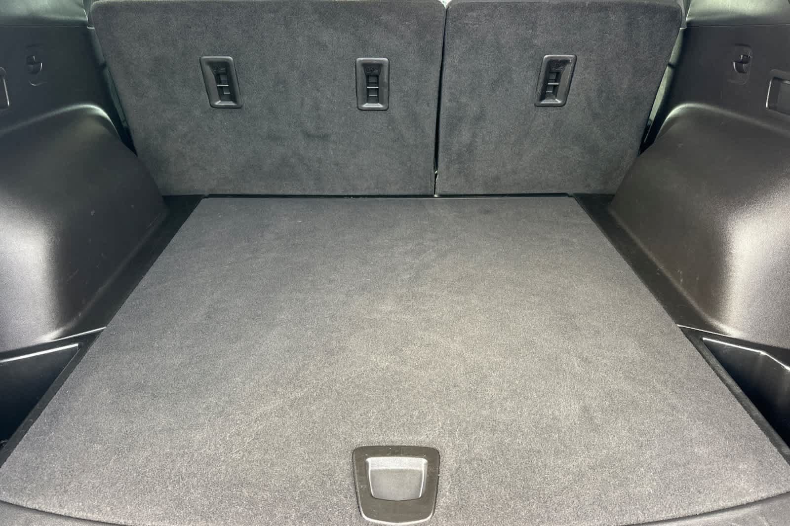 Used 2020 Chevrolet Blazer LT FWD image 17