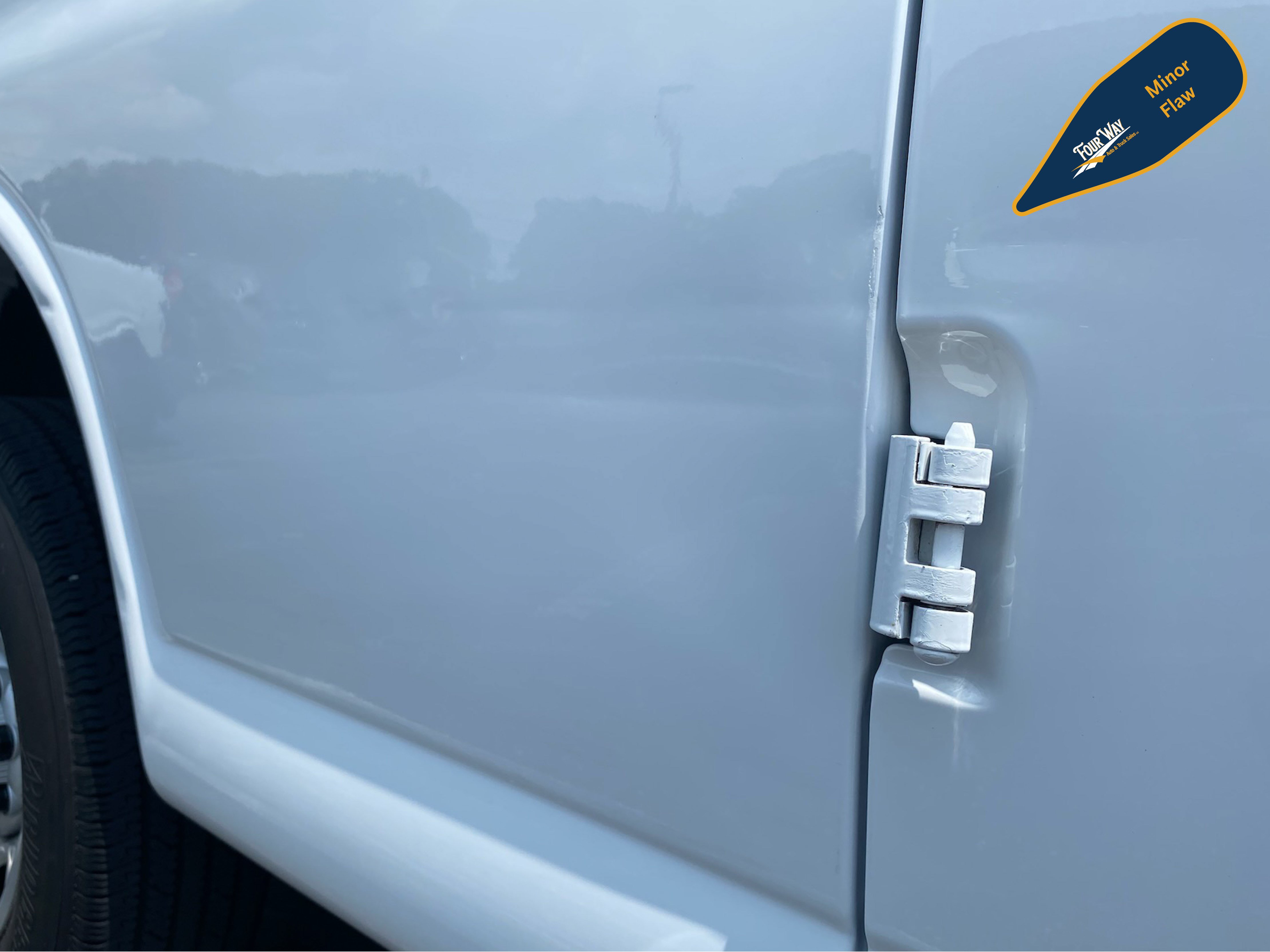 Used 2023 Chevrolet Express 3500 LS RWD image 32