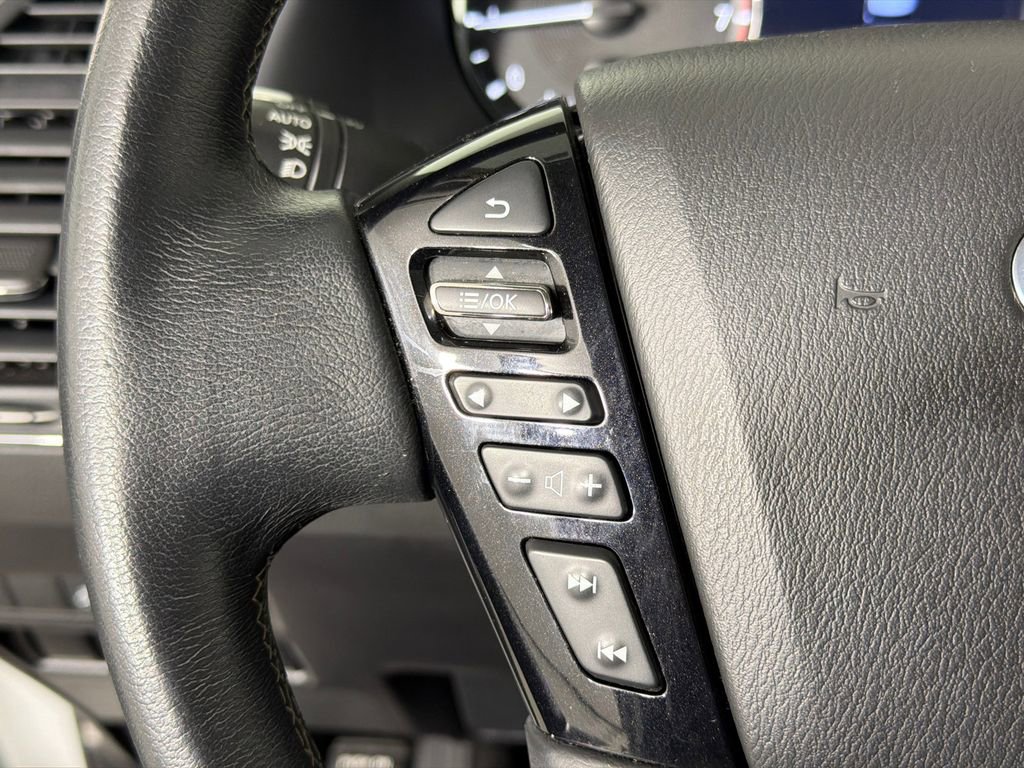 Used 2023 INFINITI QX80 Luxe w/ Cargo Package image 27