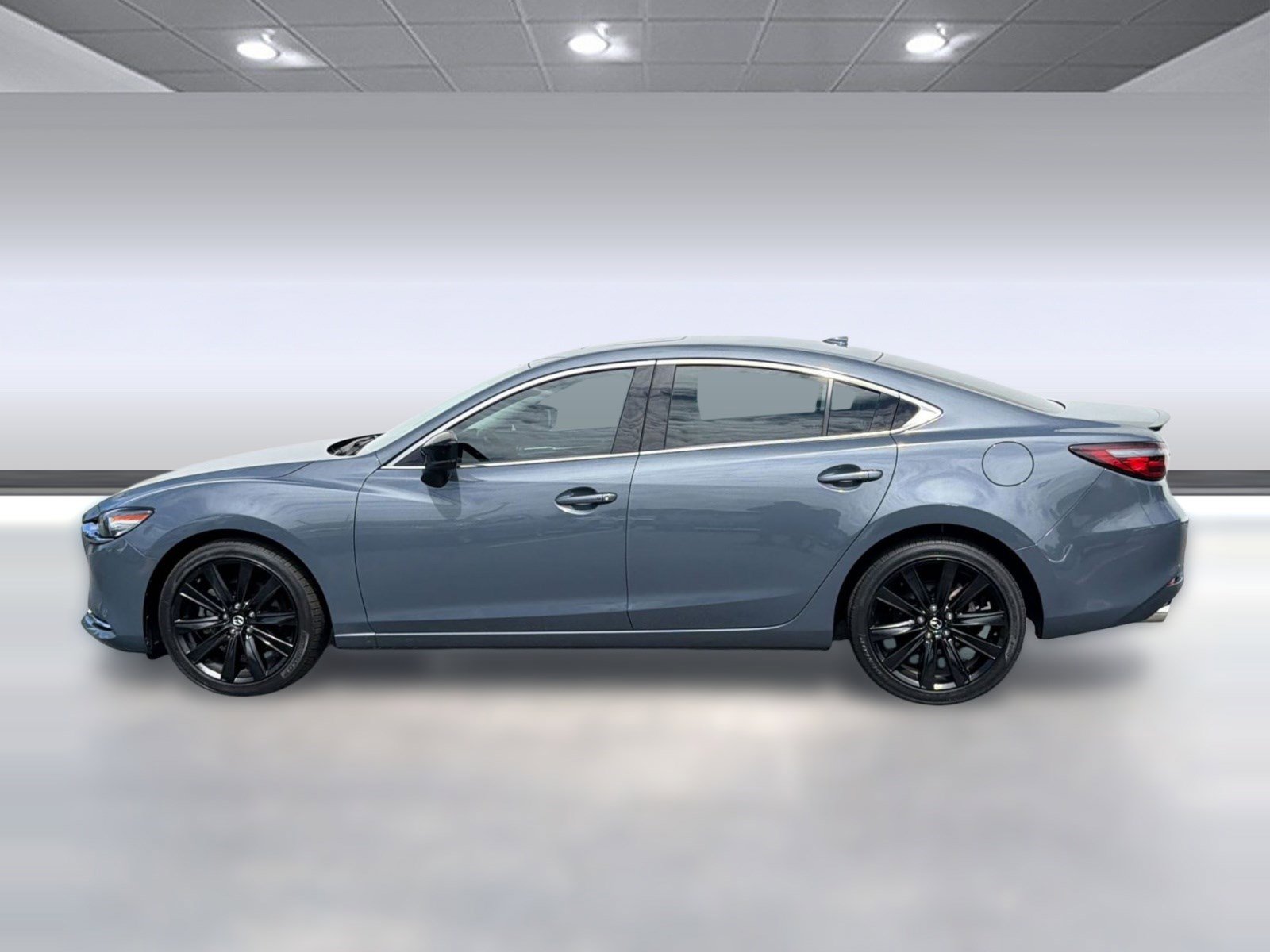 Used 2021 MAZDA MAZDA6 Carbon Edition FWD image 2
