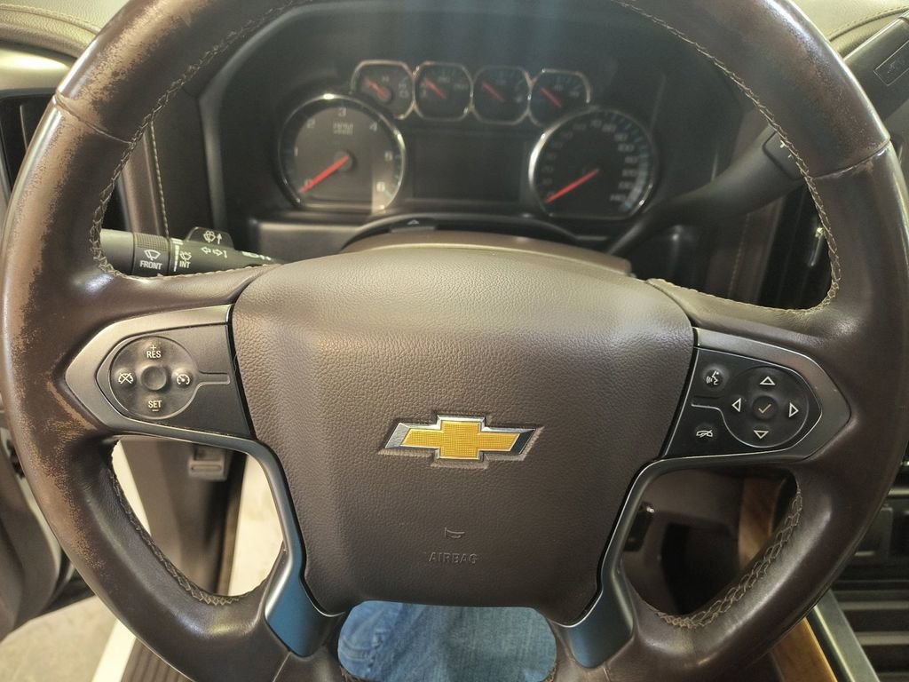 Used 2018 Chevrolet Silverado 1500 LTZ w/ Sport Package image 13