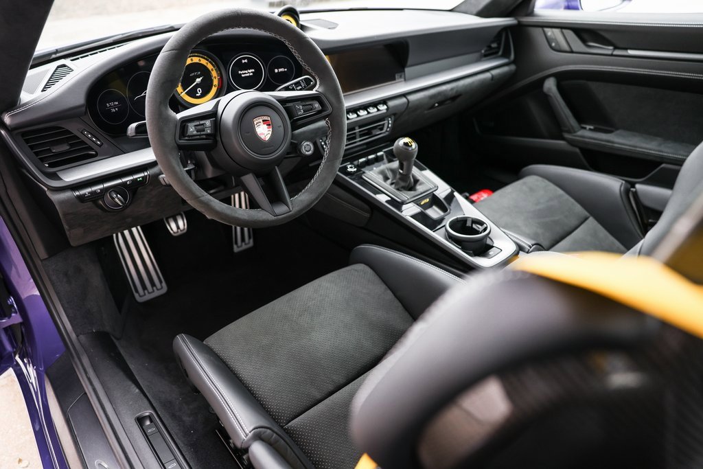 Used 2024 Porsche 911 GT3 image 31