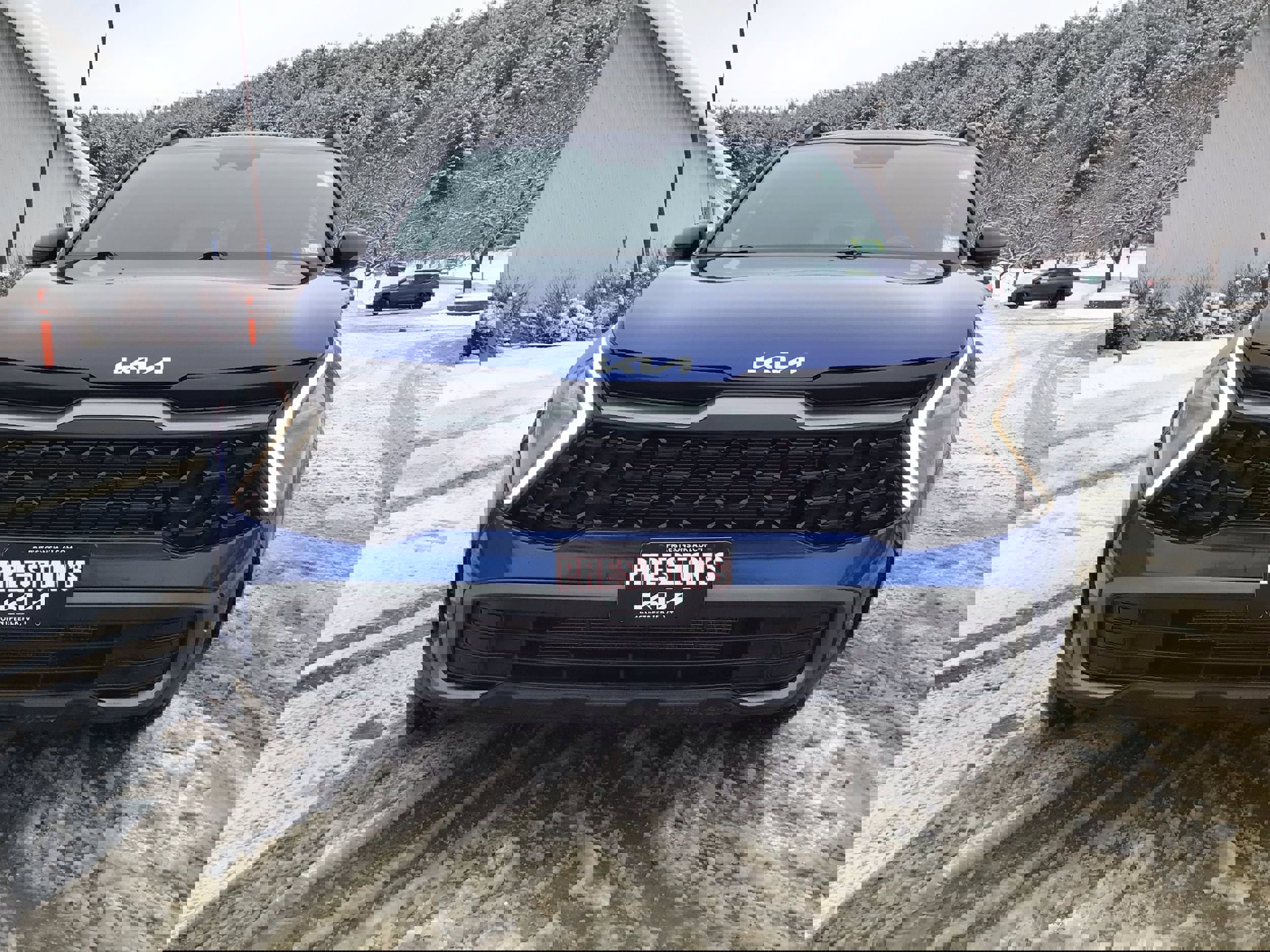 Used 2023 Kia Sportage X-Line w/ X-Line Premium Package image 2