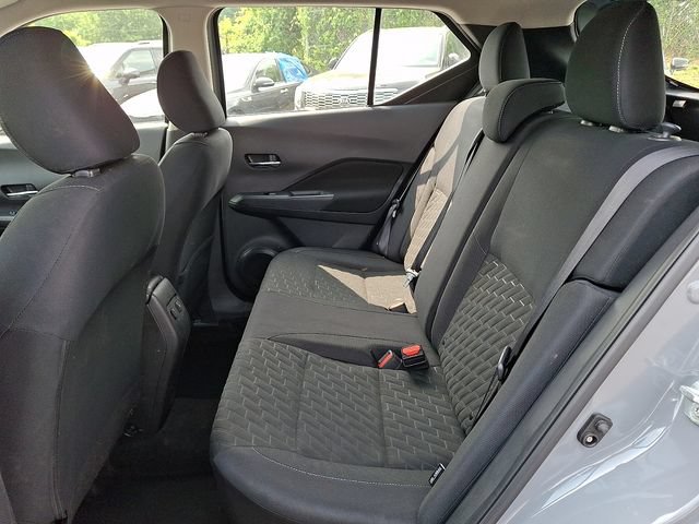 Used 2023 Nissan Kicks SV FWD image 10