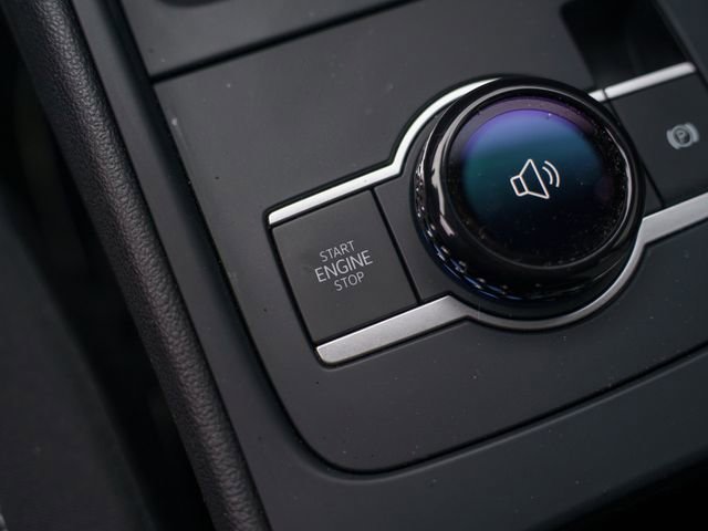 Used 2025 Volkswagen Tiguan S w/ 18" Wheel Package image 25