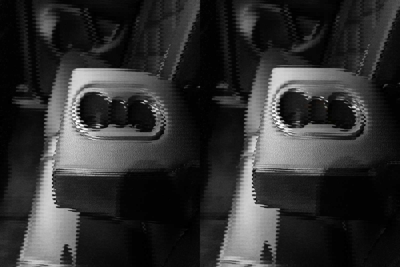 Used 2024 Volkswagen Atlas Cross Sport SE image 38