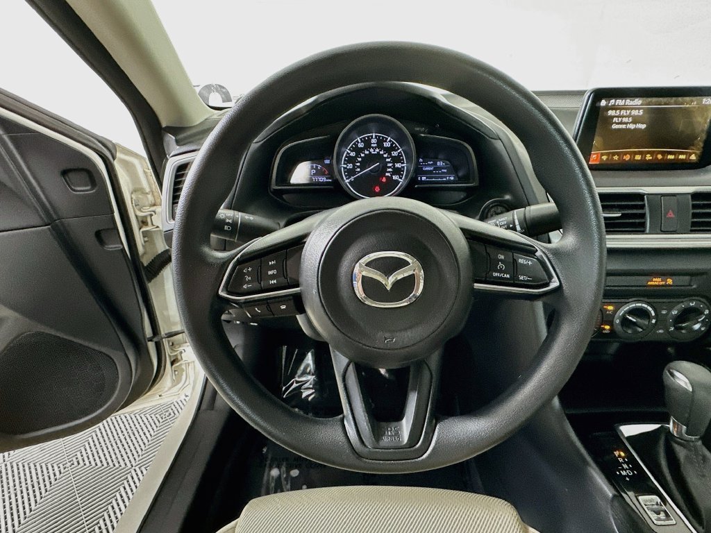 Used 2017 MAZDA MAZDA3 Sport FWD image 13